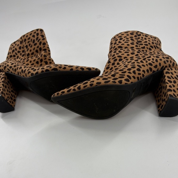Bamboo Women’s Leopard Print Ankle Booties Heels Pointed Toe Side Zip Size 7 - Picture 6 of 8